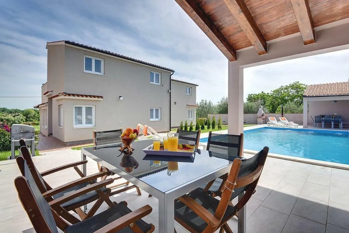Сasa de vacaciones Villa Marcelia Pula